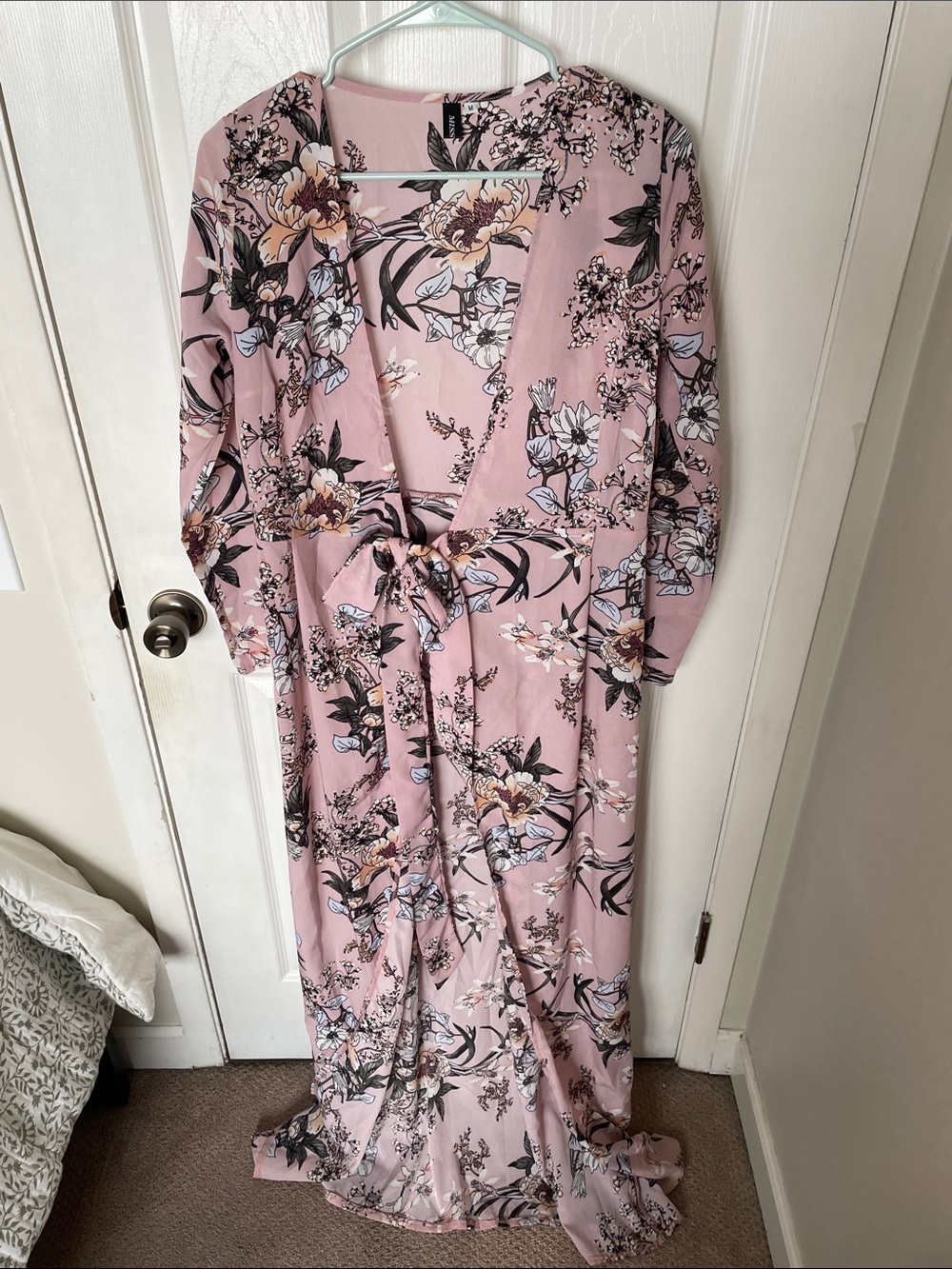 Floral Wrap Robe in Dusty Pink - Lightweight Women's Lounge Robe